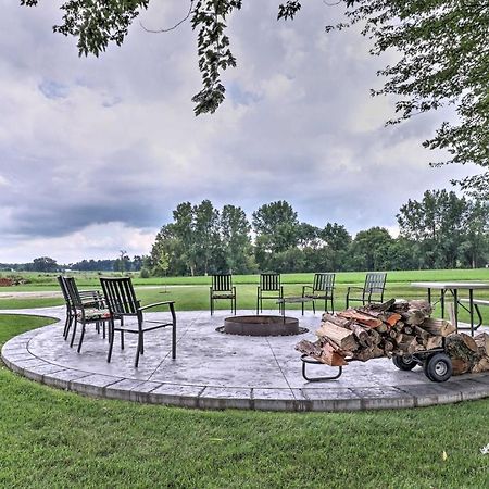 Cozy Haven Of Rest Home With Amish Country Views! Shipshewana Exterior foto